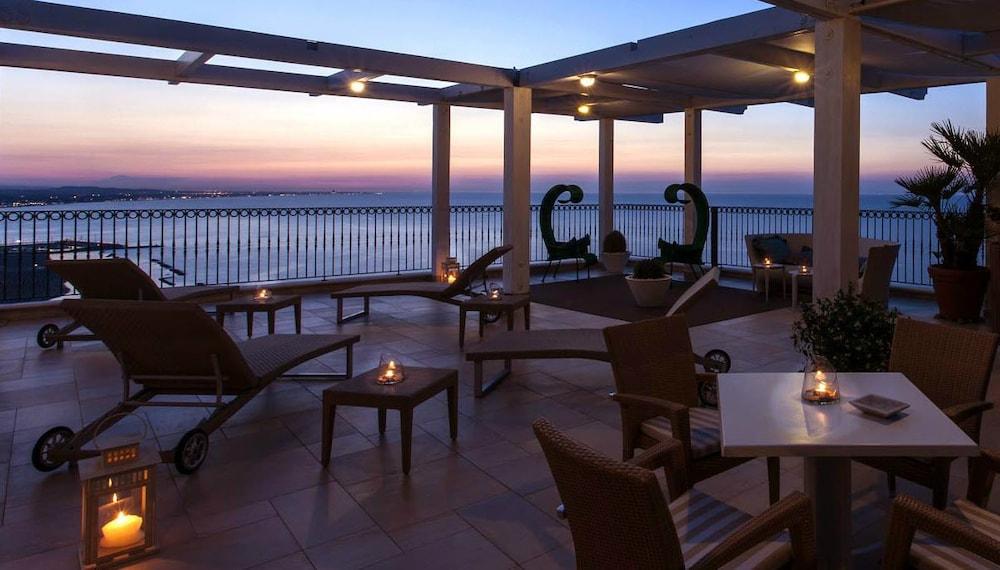Hotel Posillipo Gabicce Mare Exterior photo